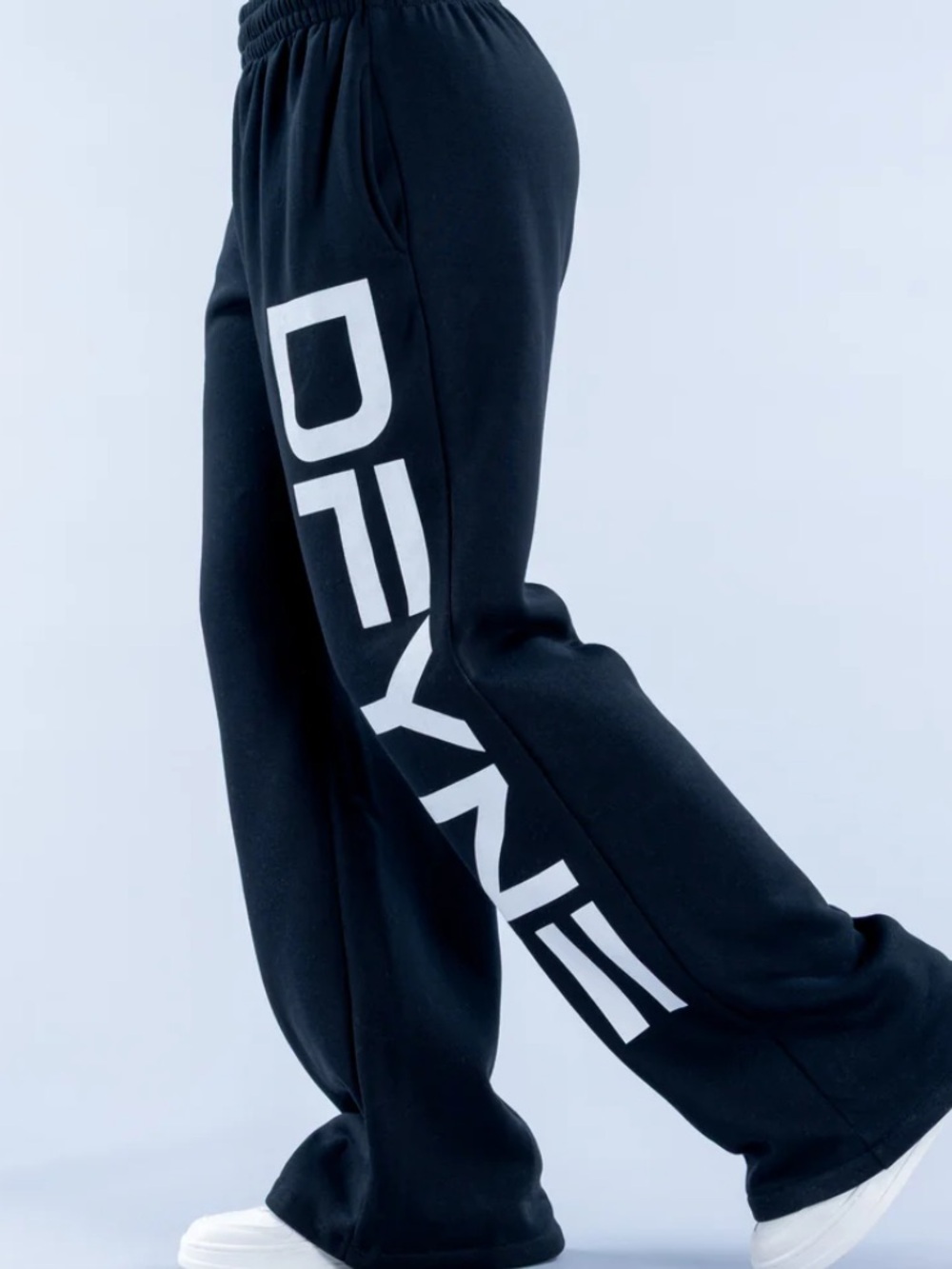 DFYNE black wide leg sweatpants size small - Picture 3 of 3
